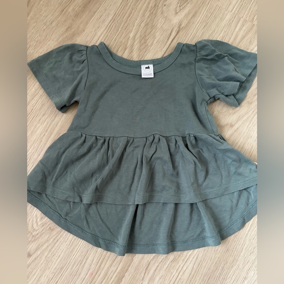 Little & Lively 6-12m top - Picture 1 of 1